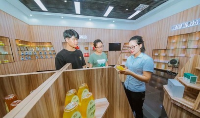 山環水抱盡自然，盱眙蜂蜜“分外甜” 教育培訓的新啟示